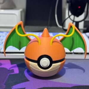PokéBall Dragonite